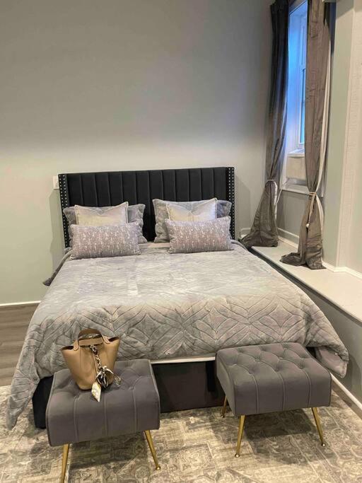 Apartment Private Cozy Open Floor Plan, *