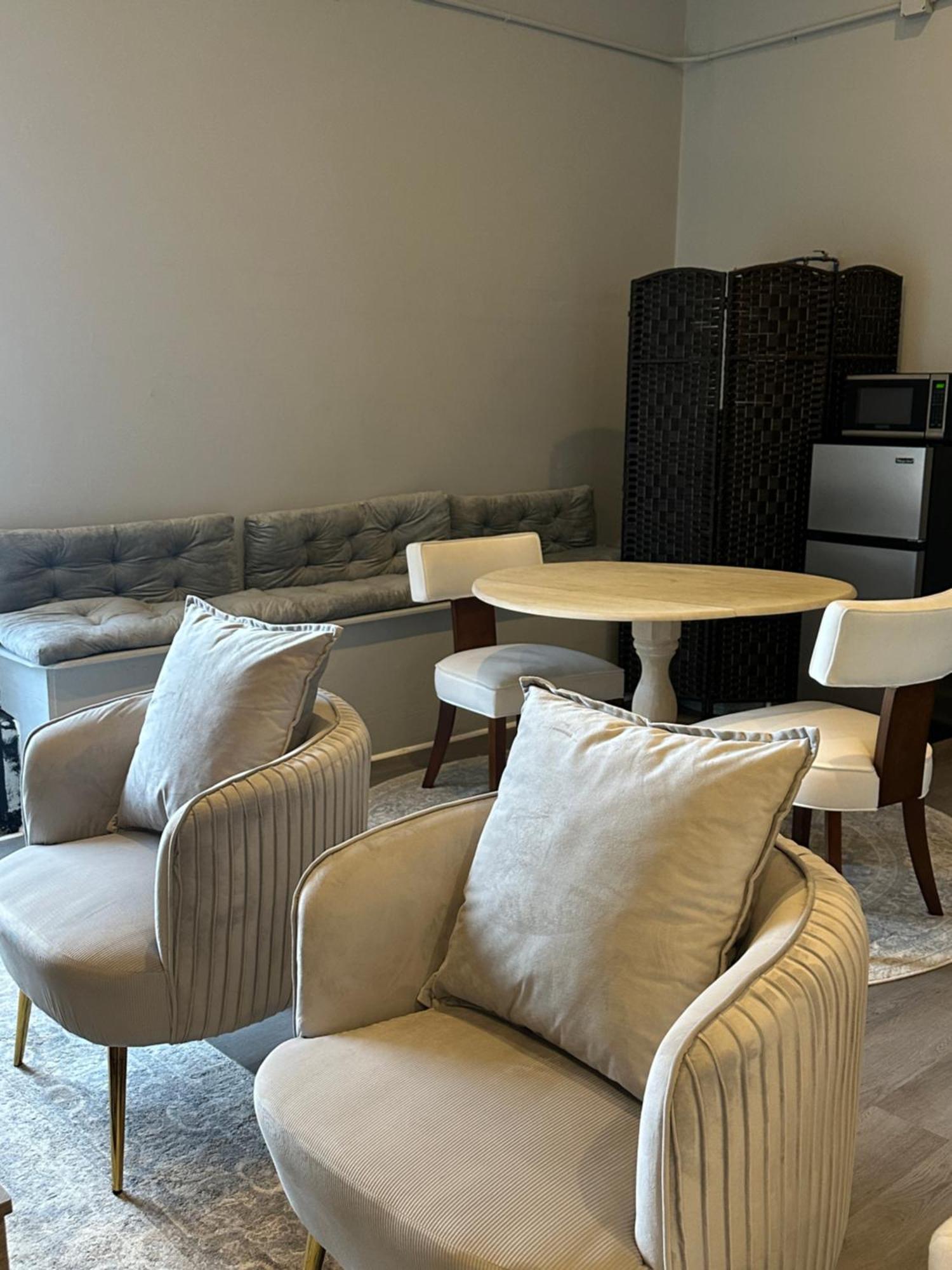 Private Cozy Open Floor Plan, Apartment *